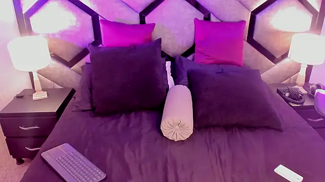 MilanDuval – Naživo XXX chat