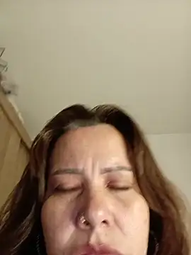 DulceAnahi_ Adlı Modelin Canlı XXX Sohbeti