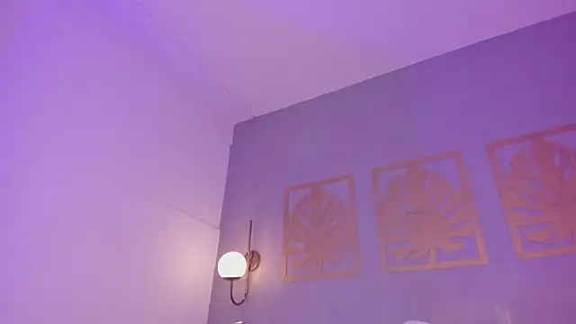 majo_rosse_ Adlı Modelin Canlı XXX Sohbeti