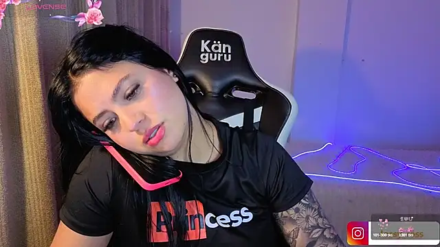 Czat XXX na żywo – Victoryyy_
