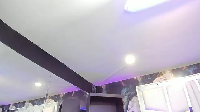 rave_connor Adlı Modelin Canlı XXX Sohbeti