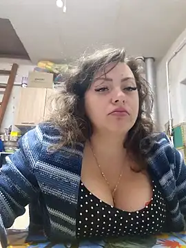 Chat +18 de Jyleta ao vivo