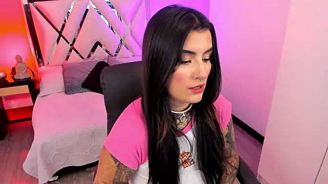 mia_jagger XXX чат на живо