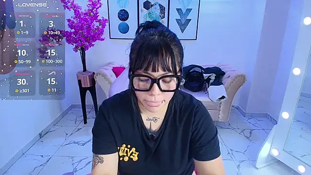 Isa_reelのライブXXXチャット