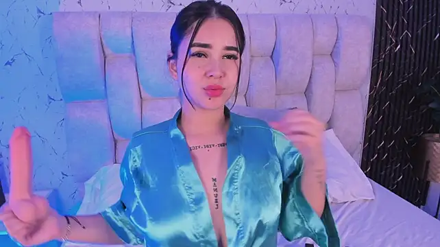 IvvonyMonroe's Live XXX Chat