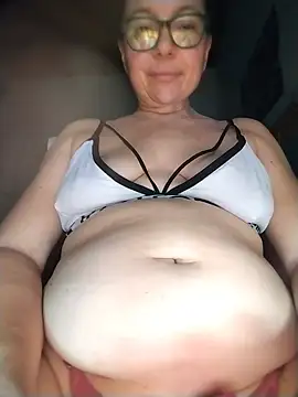 isabella_goddess2023 Adlı Modelin Canlı XXX Sohbeti