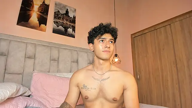 Chat +18 de Kairoxxx_ ao vivo