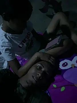 Show de 18thanyelo na webcam