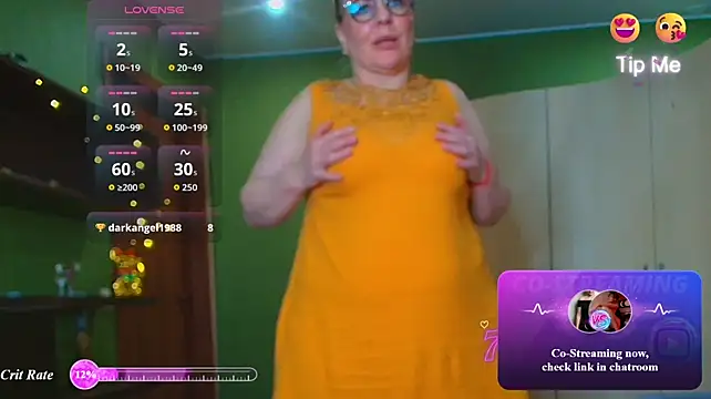 צ'אט XXX בשידור חי של VeronikawGold
