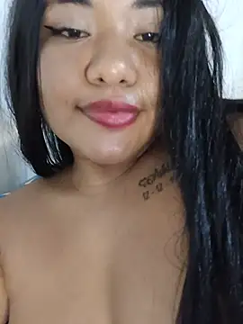 sofiaxxxxkl Chat XXX in diretta