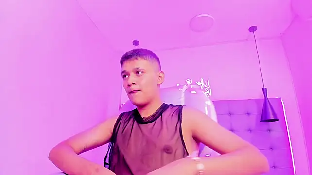 Antrax_18_'s Webcam Show