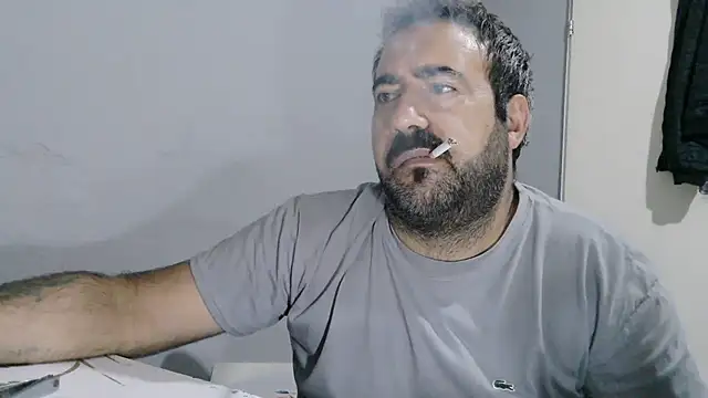 -Hunter_Blaze- Adlı Modelin Canlı XXX Sohbeti