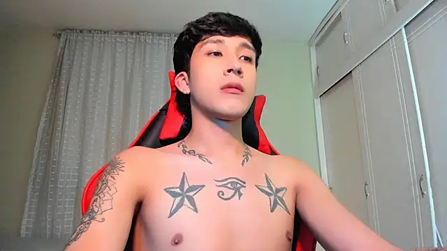 tom_Howard 在線直播表演