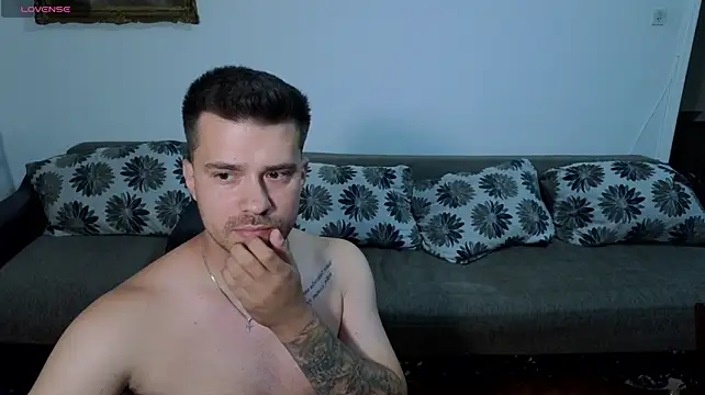 Chat XXX en directo de JohnnyStepBro
