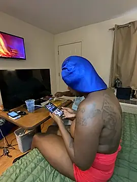 צ'אט XXX בשידור חי של Tattedupdek