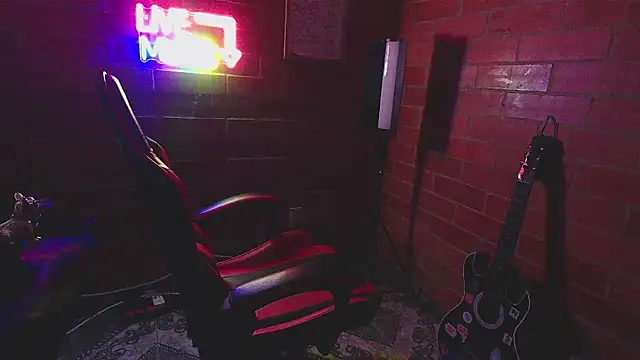 Živý XXX chat Kurtt__