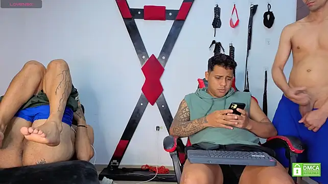 EliteBoysLive Шоу с уебкамера