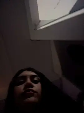 Nicolle_Quiintero Adlı Modelin Canlı XXX Sohbeti