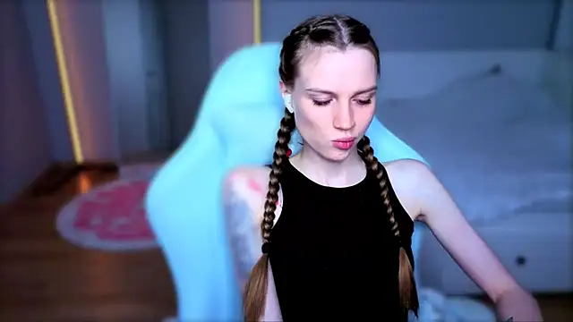 StellaLawless Chat XXX live