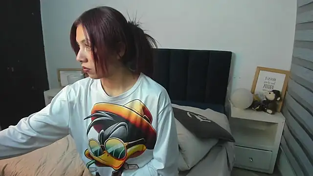 melanie_roux__ Obrolan Langsung XXX