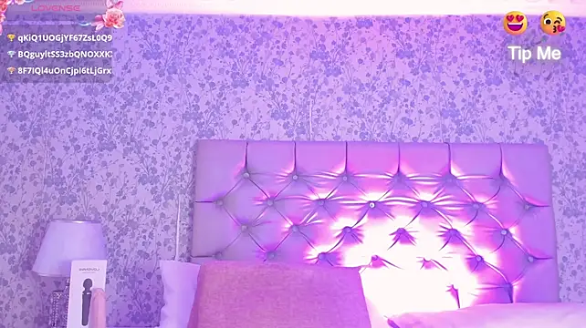 SkylerBloomm Chat XXX in diretta