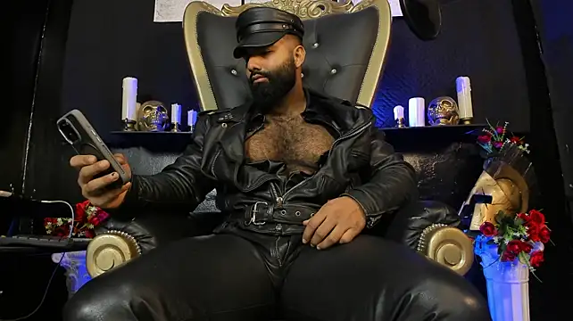 BeardAndrewn Live XXX chat