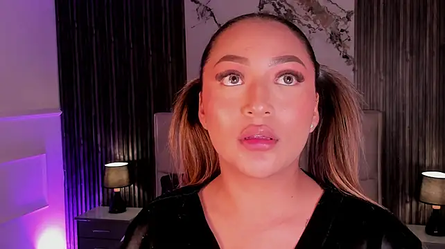 Lillyortiz's Live XXX Chat