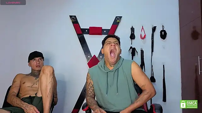 EliteBoysLive live XXX chat