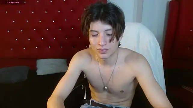 Chat XXX ao vivo de Marcoviolet
