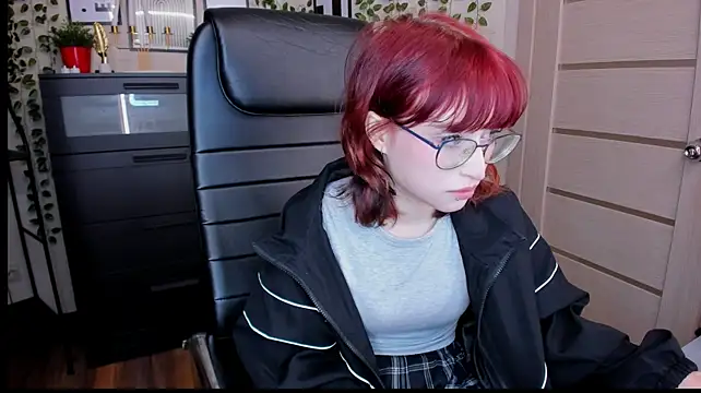 Živý XXX chat ElizaNik_