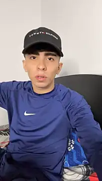 michaell_twinkk webkamerás műsora
