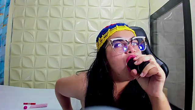 megan_glenda's Live XXX Chat