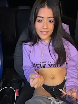 XXX chat uživo modela Chanel-fire