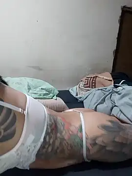 sexytattooed7's Live XXX Chat