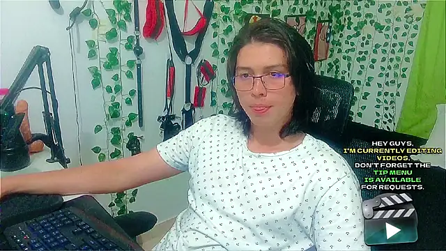 Andy_gray Chat XXX in diretta