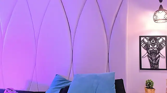 Logan_WolfJS Live XXX Chat