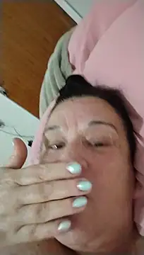 Yaya_Mineira's Live XXX Chat