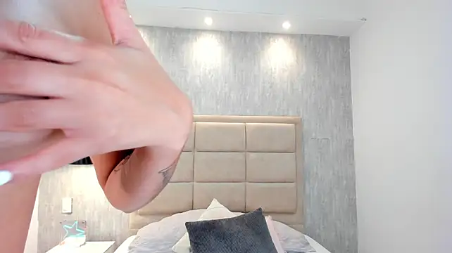 Živý XXX chat AriaaMoon_