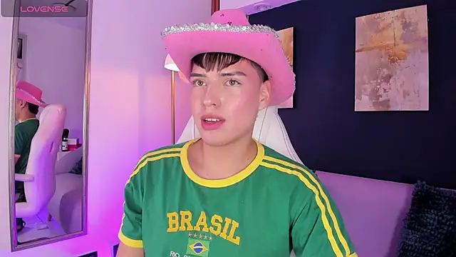 Chat +18 de Connor_Kings ao vivo