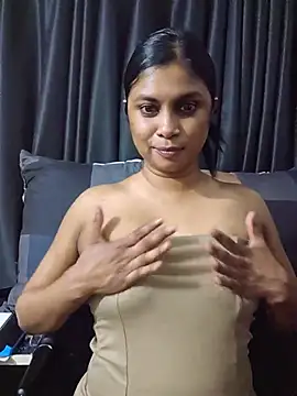 Sensual_indian7 – Naživo XXX chat
