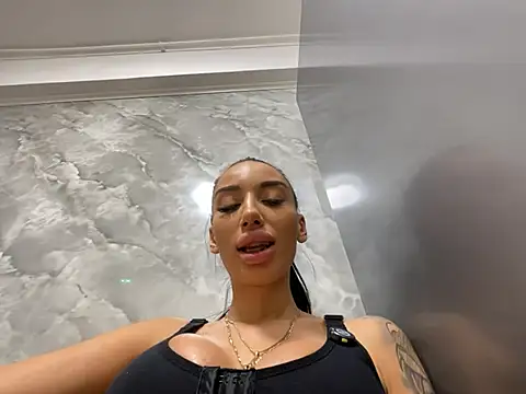 BlueEyes_BB – Live XXX-chat