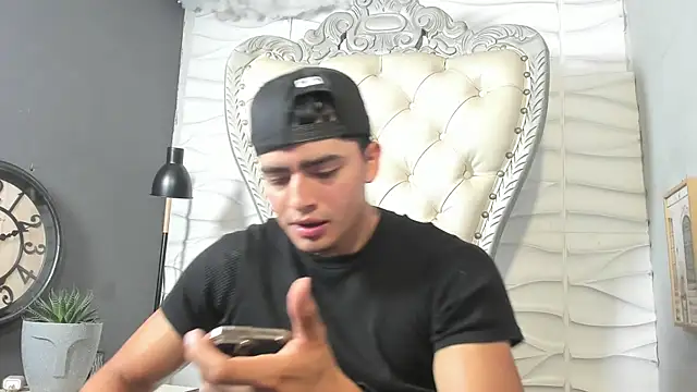 elliot_colton's Live XXX Chat
