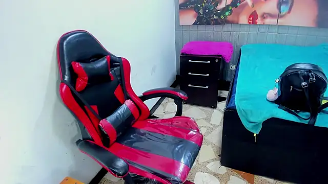Chat XXX en directo de miaa_scott7