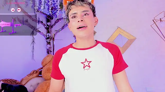 HungLatinoFemboy 웹캠 쇼