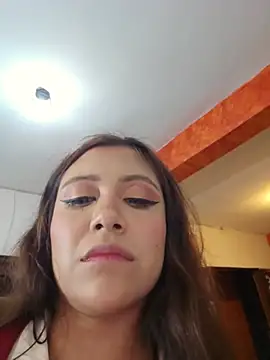 -TheCatCrazy- – Naživo XXX chat
