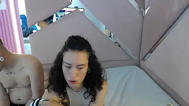oblivionlove Chat XXX live