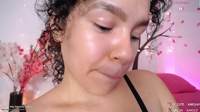Chat +18 de Karolina_1 ao vivo