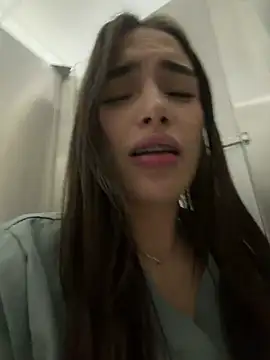 Chat XXX en directo de Sweet_Milaa1
