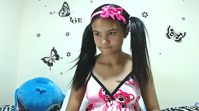 Chat XXX en directo de liz7skinny