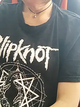 Aashikalaa 即時 XXX 聊天